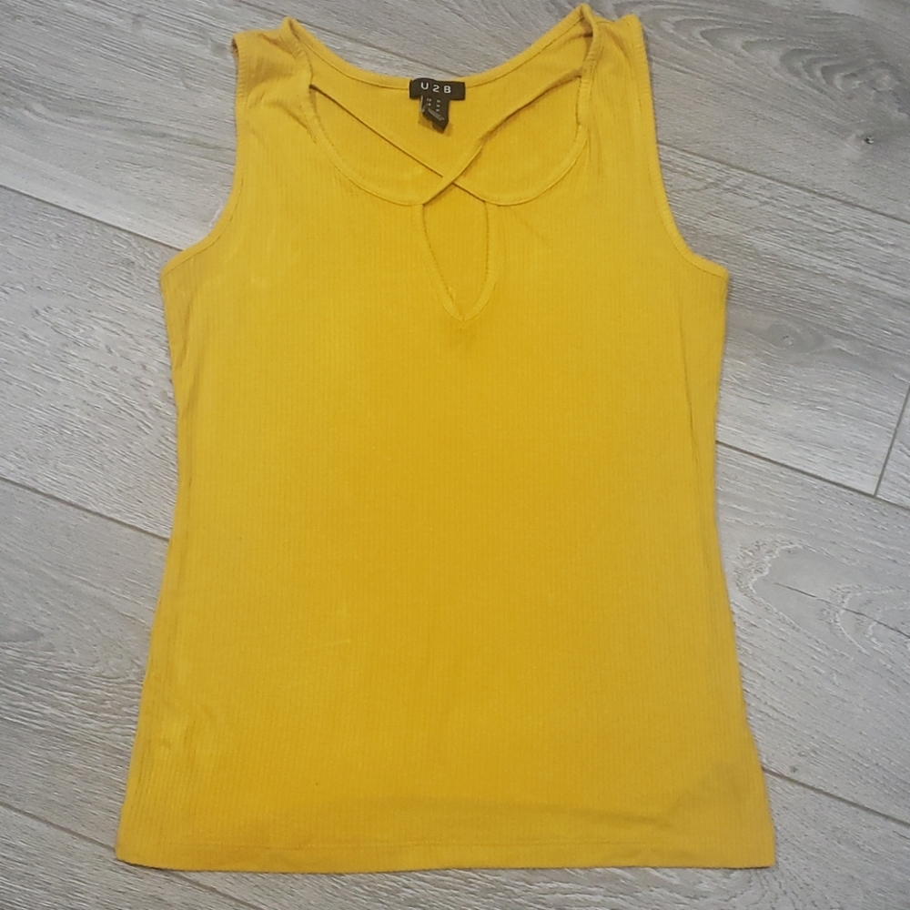 U2B Crisscross Tank